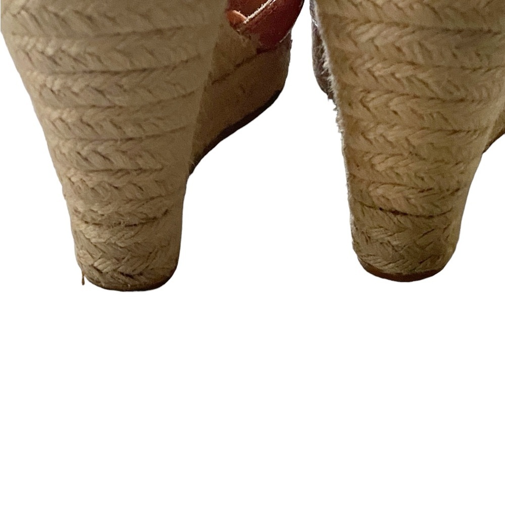 Bettye Muller Coral & Cream Espadrille Wedge Sandals – Summer Chic Platform Heel - Picture 10 of 12